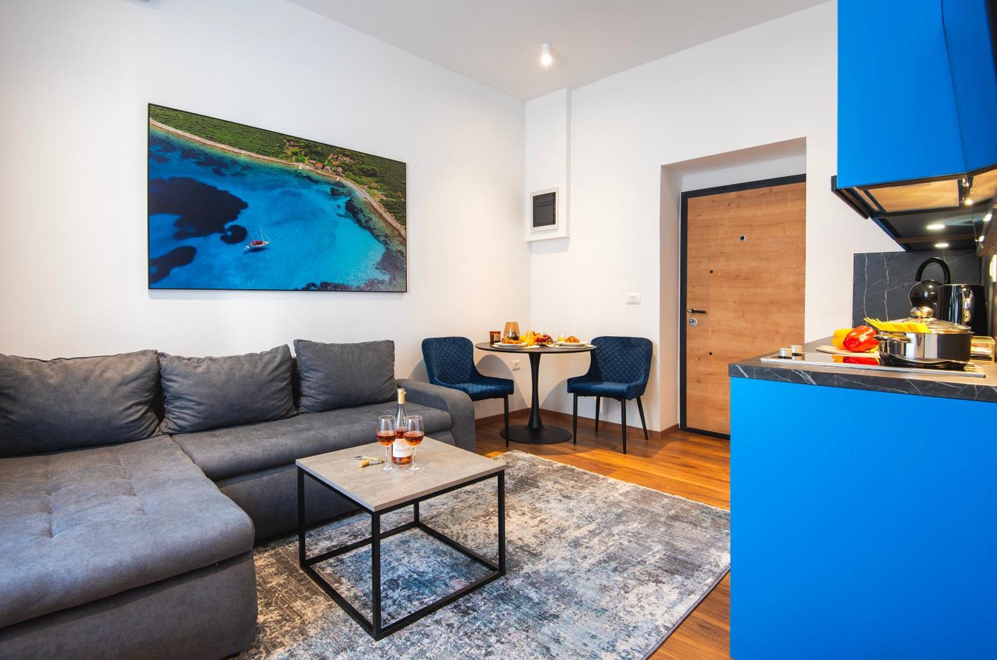 D&A Central Luxury Apartments With Free Parking Pula Exterior photo
